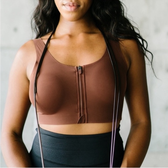 ZYIA Other - ZYIA Front Zipper Access Bra L coffee read!